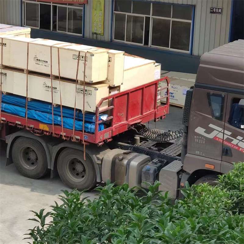 黑龙江鸡西密山至新疆阿勒泰福海县物流专线，一站式服务，让您的货物畅行无忧